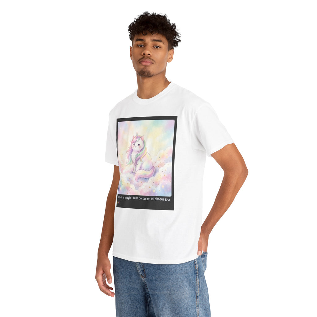 👕 T-SHIRT CHAT LICORNE - Design Féerique Arc-en-Ciel  ✨ "Crois en la magie" - Porte l'enchantement !