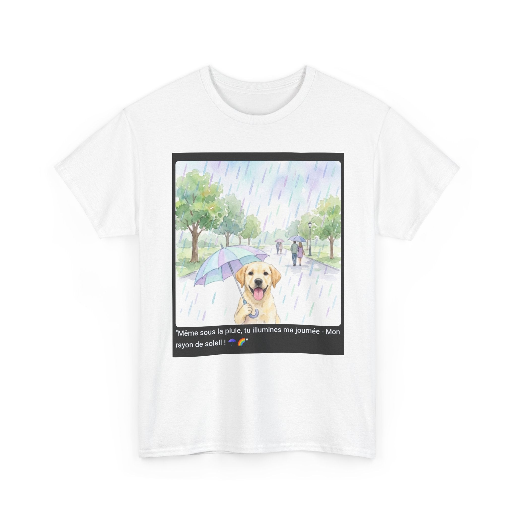 👕 T-SHIRT LABRADOR PARAPLUIE - Design Printanier Joyeux  ☂️ "Même sous la pluie, tu illumines ma journée" - Porte l'optimisme !