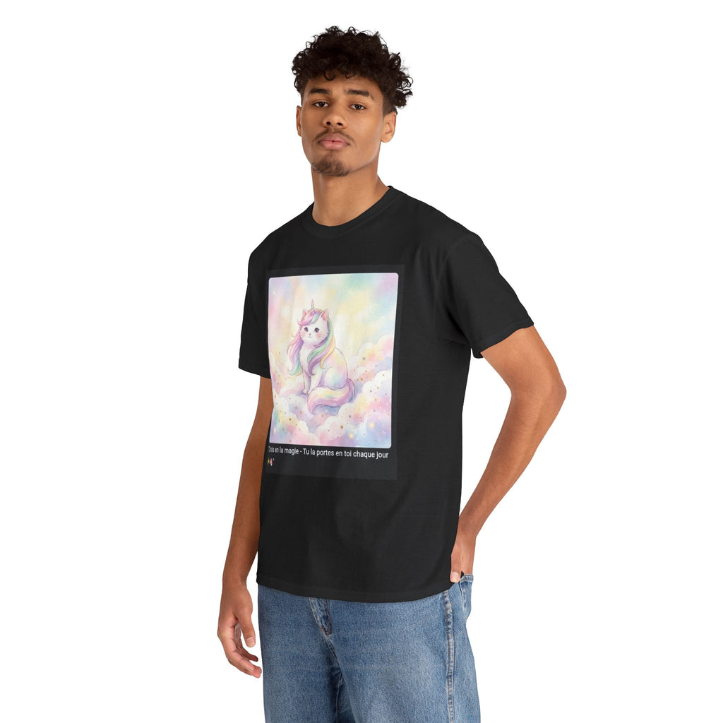 👕 T-SHIRT CHAT LICORNE - Design Féerique Arc-en-Ciel  ✨ "Crois en la magie" - Porte l'enchantement !
